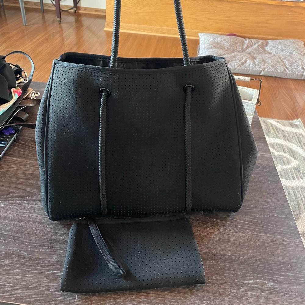 Black tote and matching wristlet